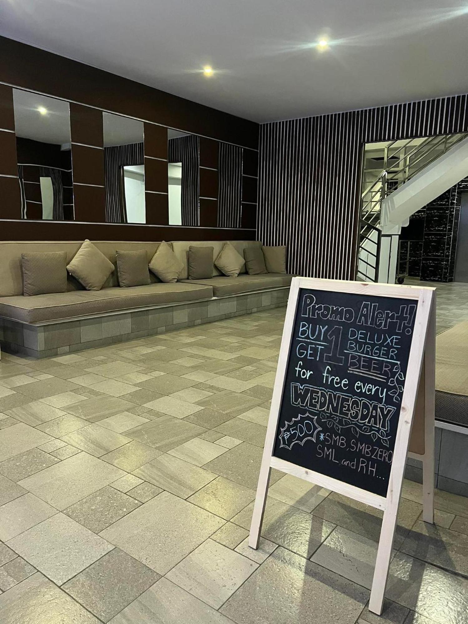 אולונגפו Chequers Suites Subic Bay מראה חיצוני תמונה