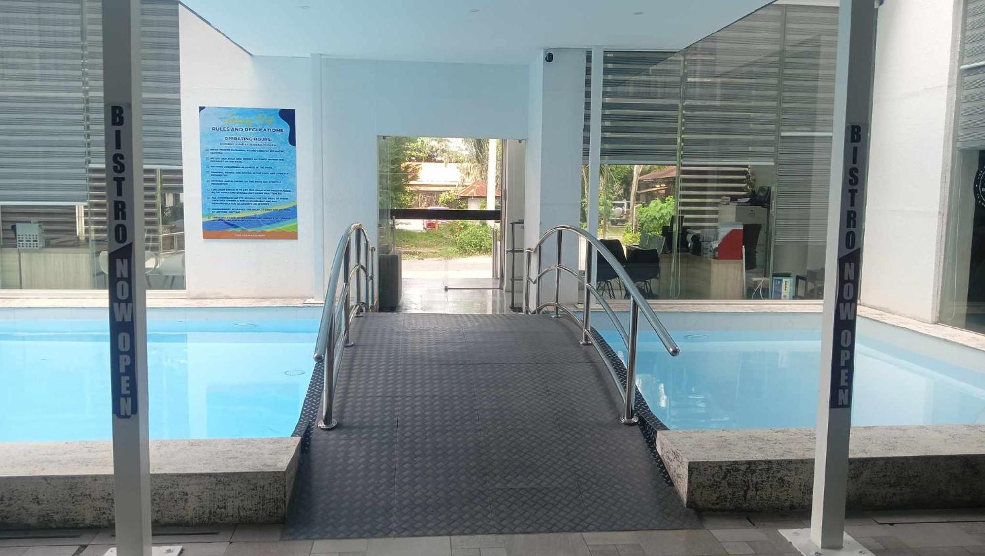 אולונגפו Chequers Suites Subic Bay מראה חיצוני תמונה
