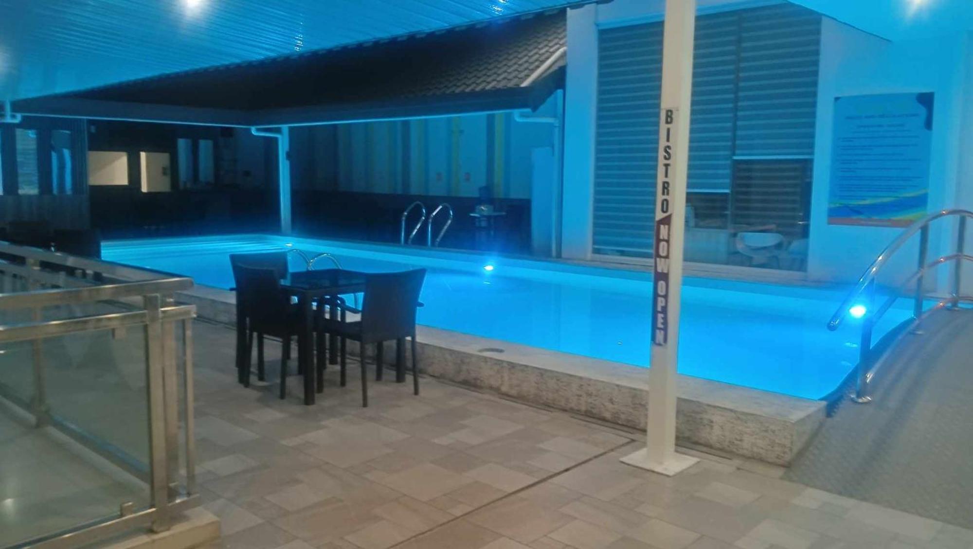 אולונגפו Chequers Suites Subic Bay מראה חיצוני תמונה