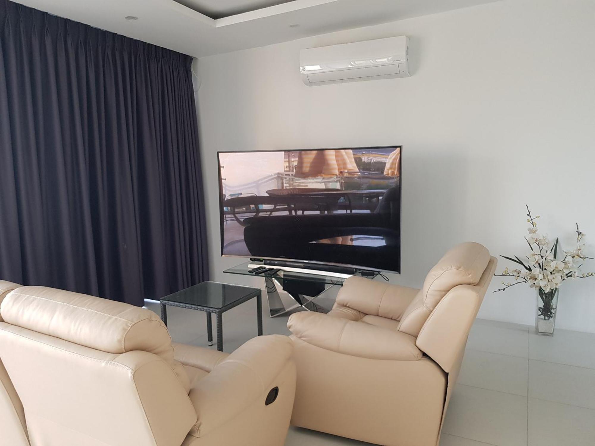 אולונגפו Chequers Suites Subic Bay מראה חיצוני תמונה
